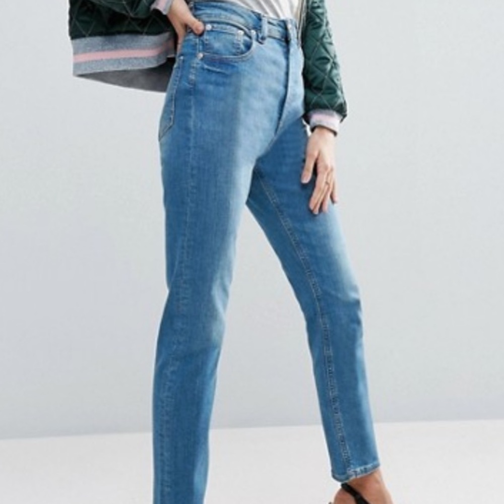 ASOS FARLEIGH HIGH WAIST SLIM MOM JEANS